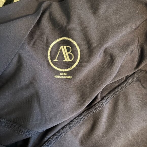 Addison Bay High Rise Everyday Legging - Picture 2 of 2